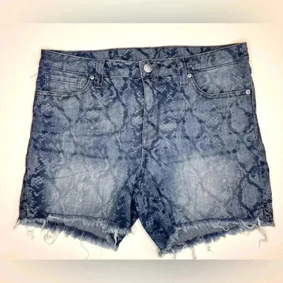 Seven7 Womens Weekend Short size 10 - Picture 1 of 6